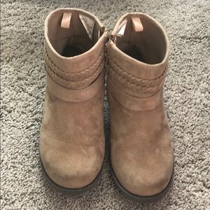 Girls size 11 Gymboree booties